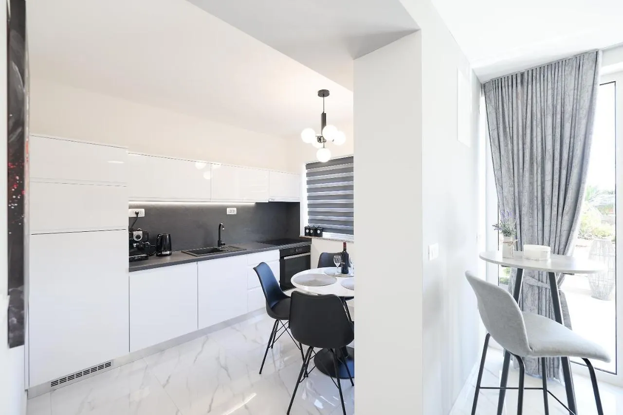 Studio Apartman Natale Zadar Apartment